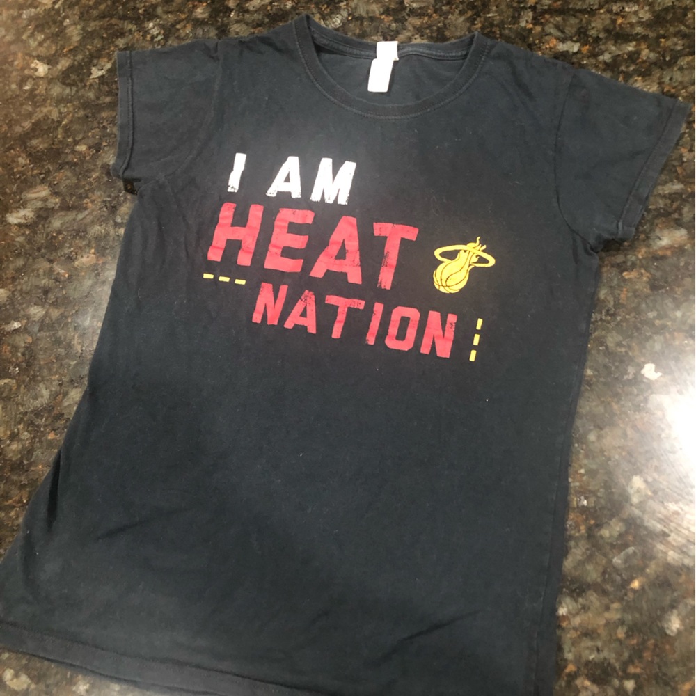 Miami Heat I AM HEAT NATION Black T Shirt ladies Small